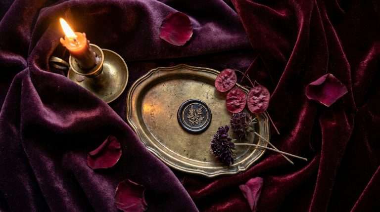 Velvet Wedding Aesthetic: Where to Use It and Why It Works